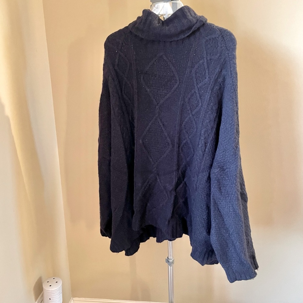Aerie blue cowl sweater in a size xxl.